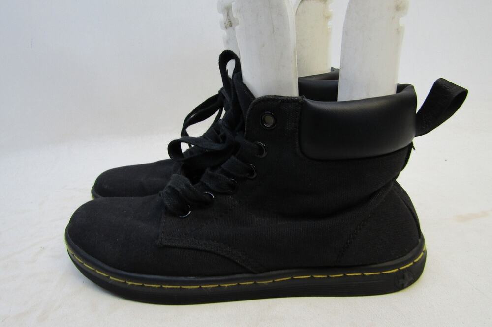 Dr. Martens Womens Size 6 M Black 6 Eye Ankle Fashion Boots Bootie
